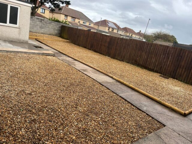 New gravel Stone Layed